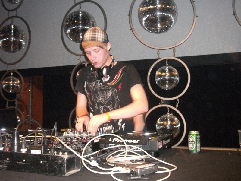 X-QLUSIVE - D-BLOCK & S-TE-FAN - Sobota 22. 1. 2011